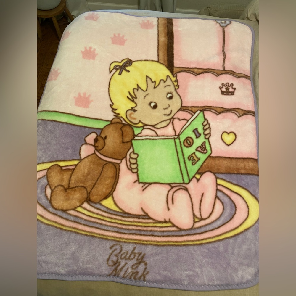 Vintage Baby Mink Pink Soft Crib Blanket - GREAT CONDITION!